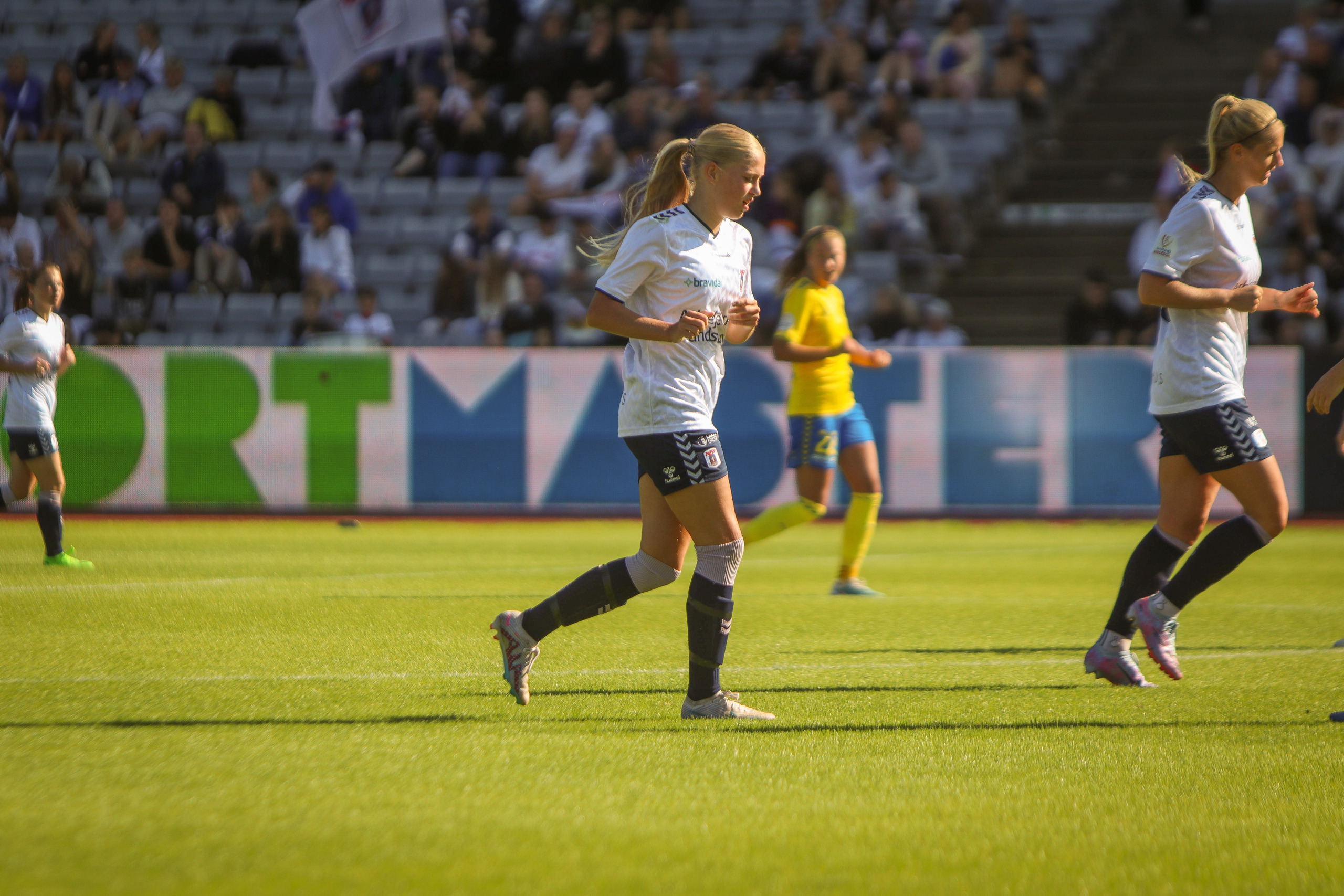 Agf Kvindefodbold Velkommen Til Vores Nye Nr 16 